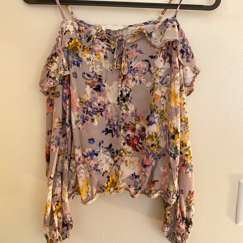 Floral Cold Shoulder Long Sleeve Blouse w/ Ruffles